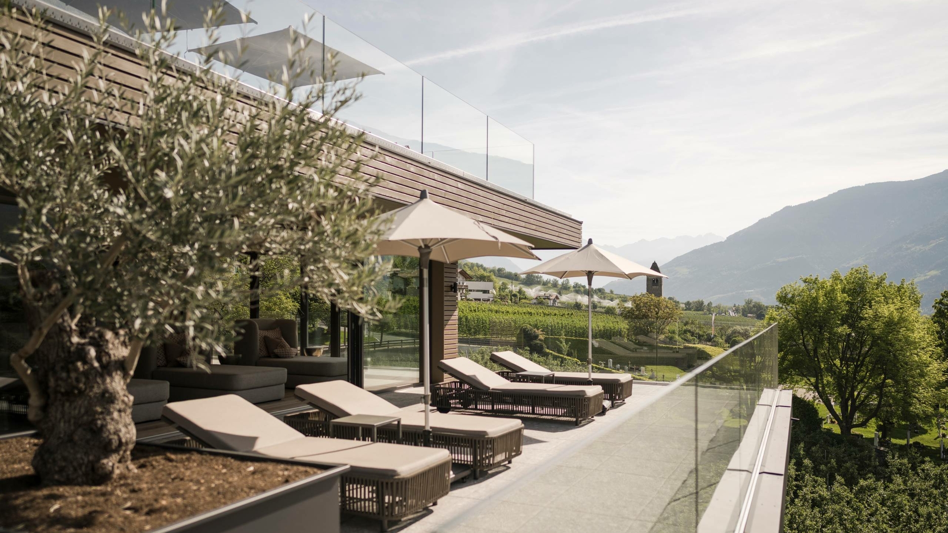 Wellnesshotel Südtirol, Adults-only Sky-Spa im Feldhof