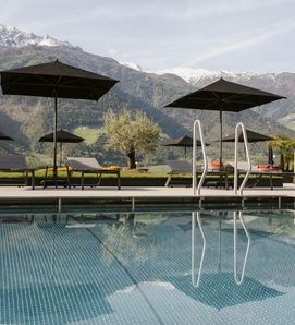 Spa-Hotel Südtirol, Naturns – Thermalwasser im Feldhof